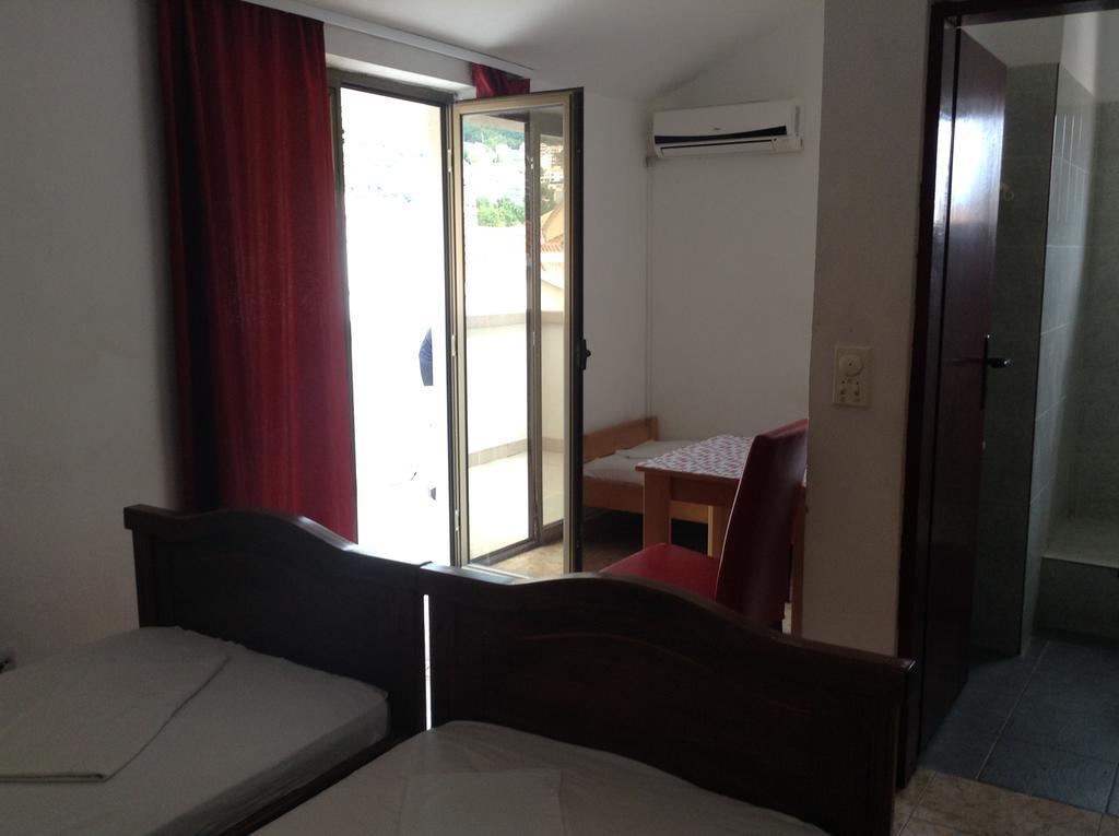 Kuca Tomovic Hotel Budva Ngoại thất bức ảnh