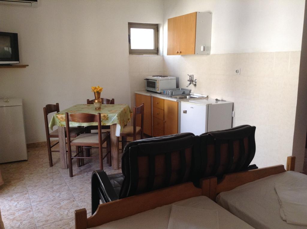 Kuca Tomovic Hotel Budva Ngoại thất bức ảnh